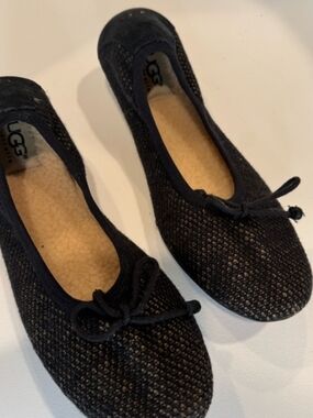 UGG Women's Black Knit Ballet Flats with Bow